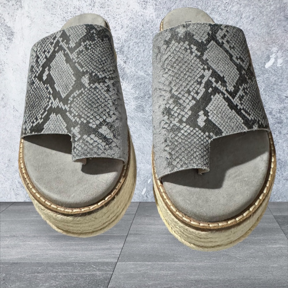DIBA.True Demi Chase Snake Print Sandals. NIB